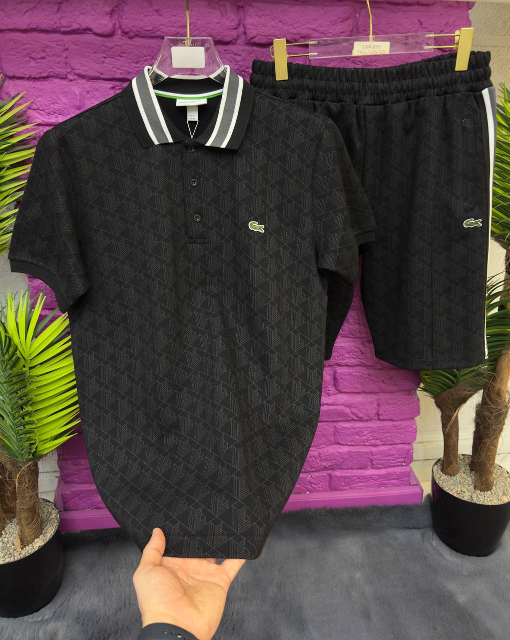 Ensemble lacoste