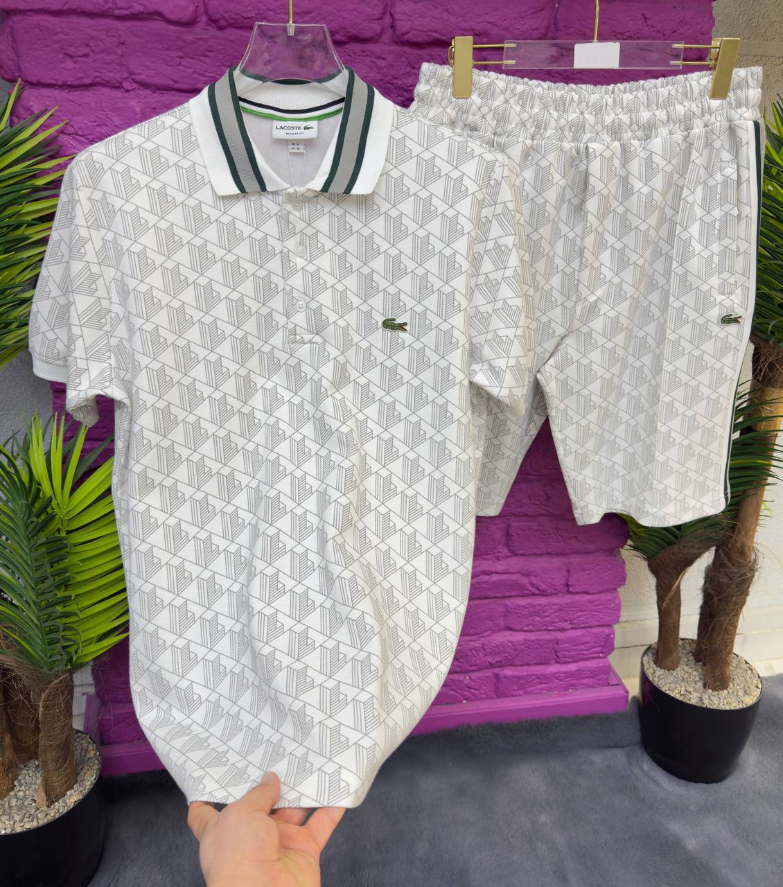 Ensemble lacoste